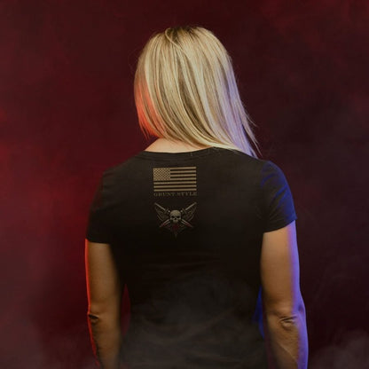 Grunt Style Women's Queen Of War Slim Fit T-Shirt - Black
