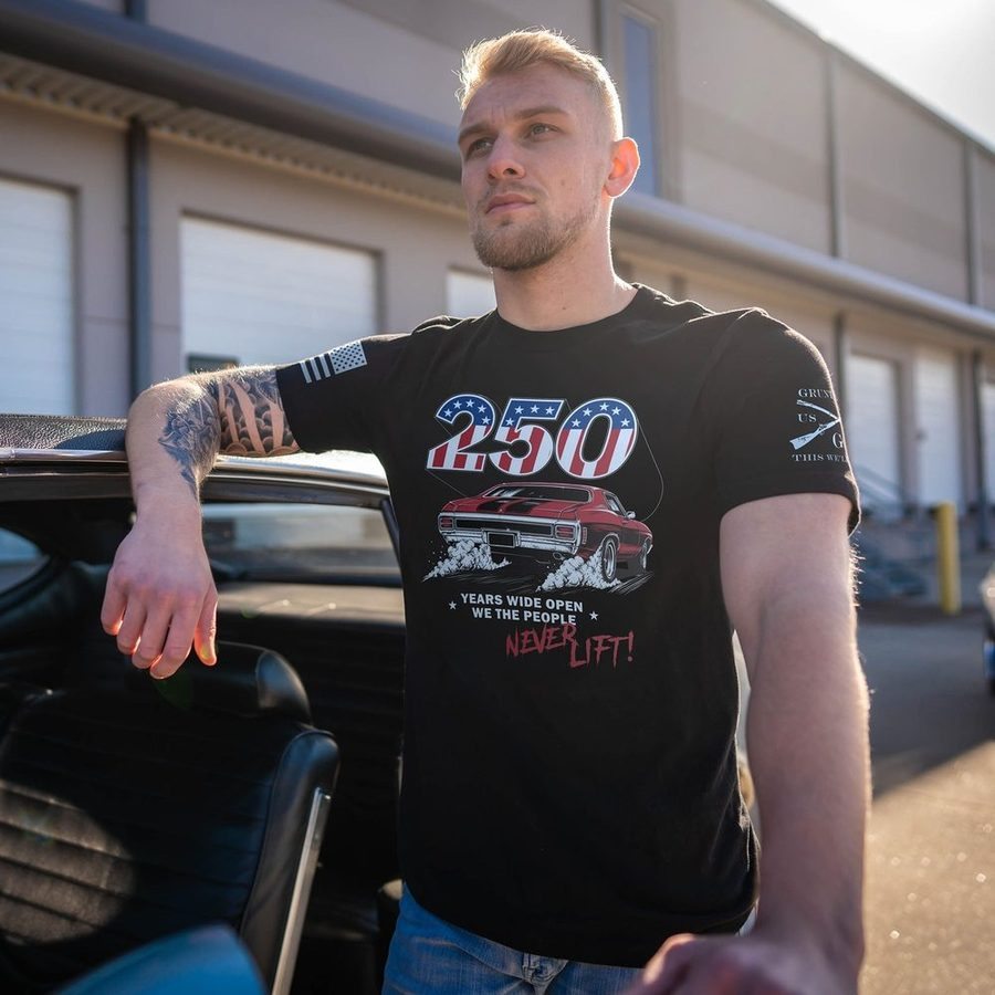 Grunt Style 250 Years Wide Open T-Shirt - Black