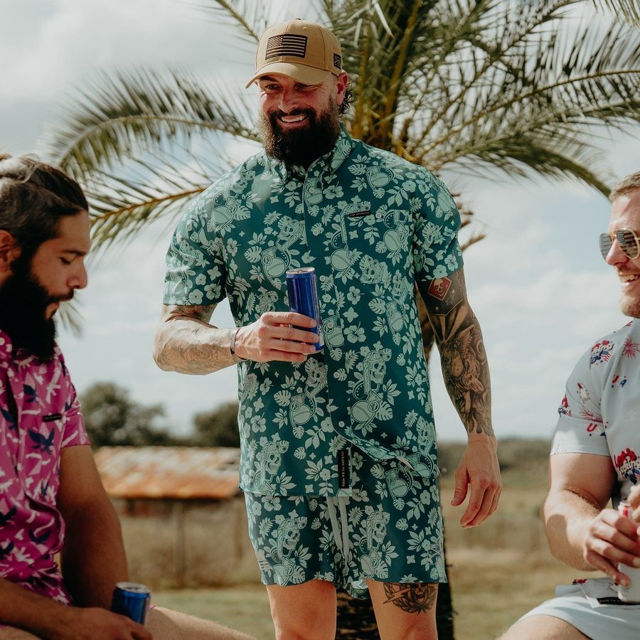Grunt Style Men's Commander Button Down - Tropical Death Harbor