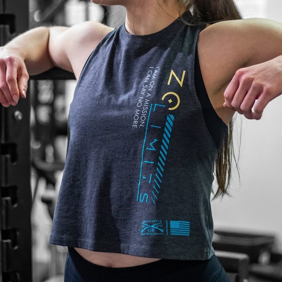 Grunt Style Women's No Limits Racerback Cropped Tank - Dark Heather Gray