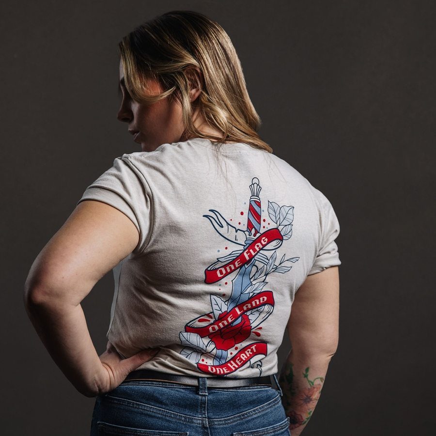 Grunt Style Women's One Flag Boyfriend Fit T-Shirt - Sand