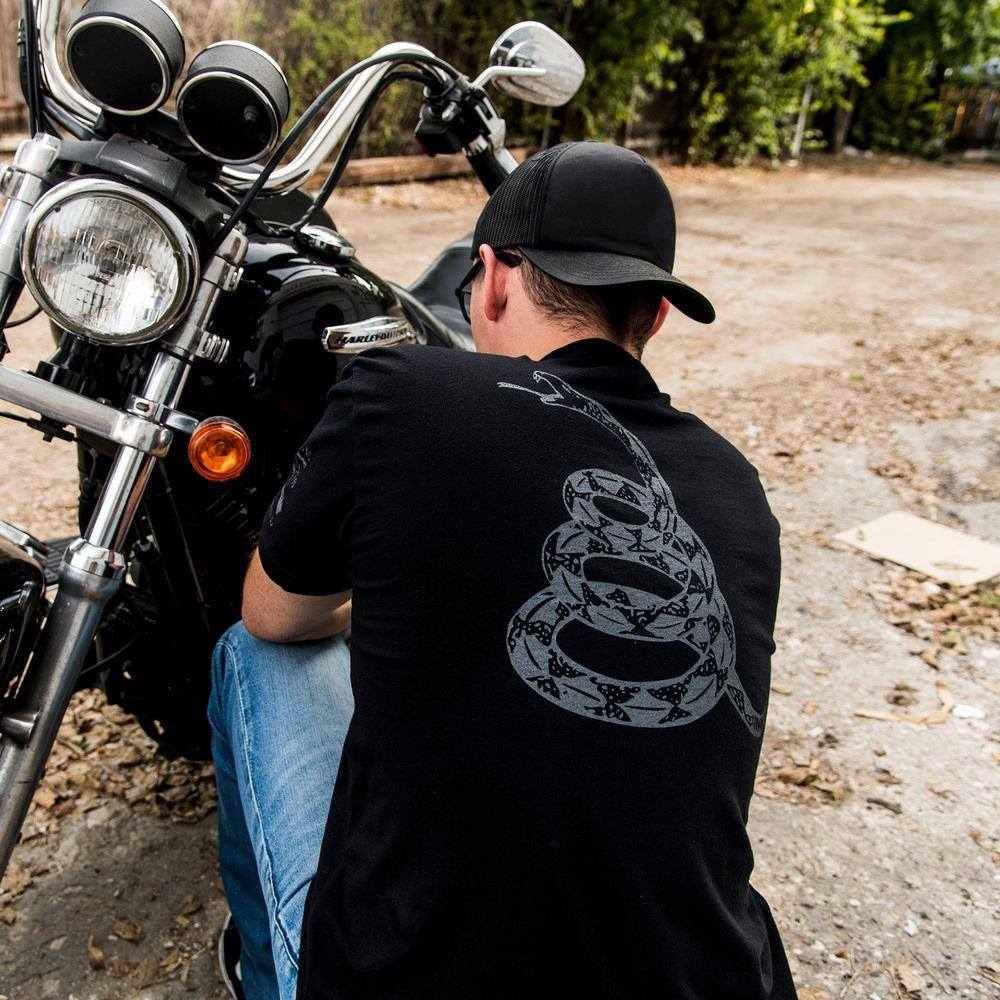 Grunt Style Don't Tread on Me Shirt | Patriotic Apparel
