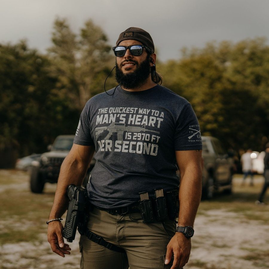 Grunt Style Way To A Heart T-Shirt - Charcoal